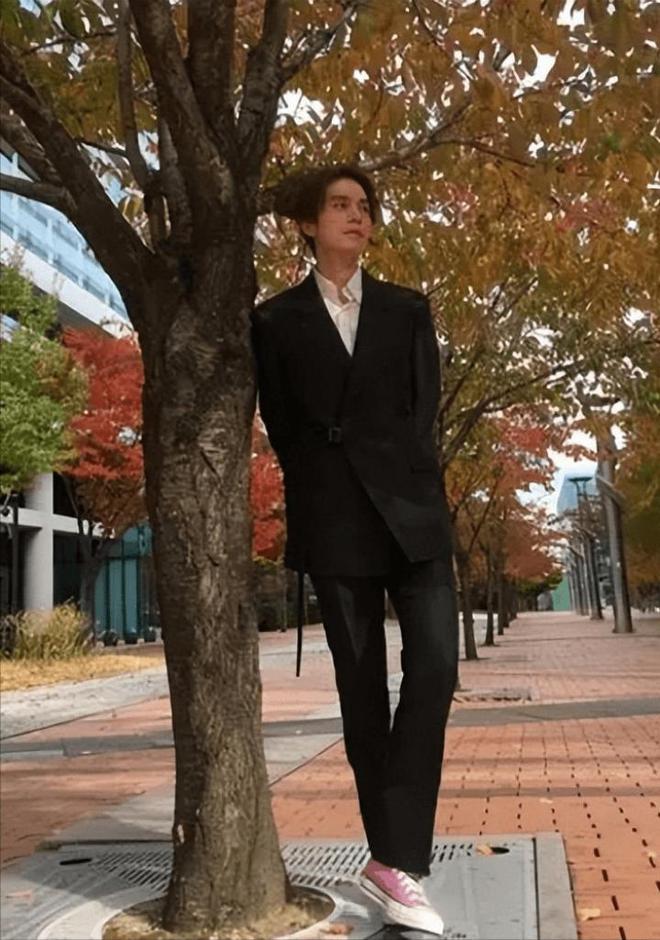 是另一双皮鞋”早已被时代抛弃！球盟会网站入口“打败皮鞋的并不