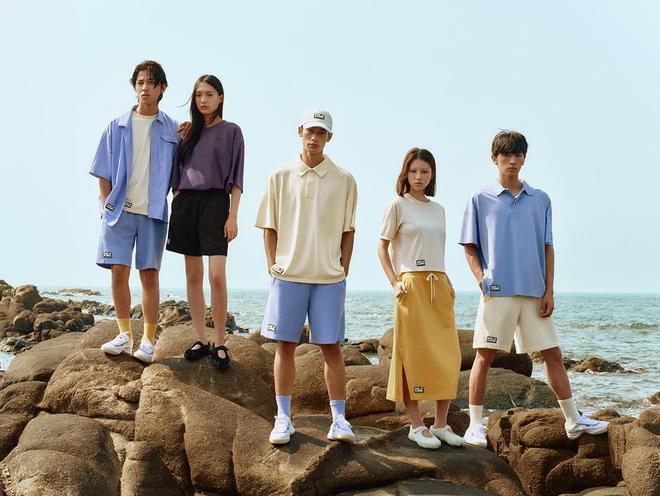 精细化竞争加速上演运动休闲风持续升温(图15) 精细化竞争加速上演运动休闲风持续升温(图15)